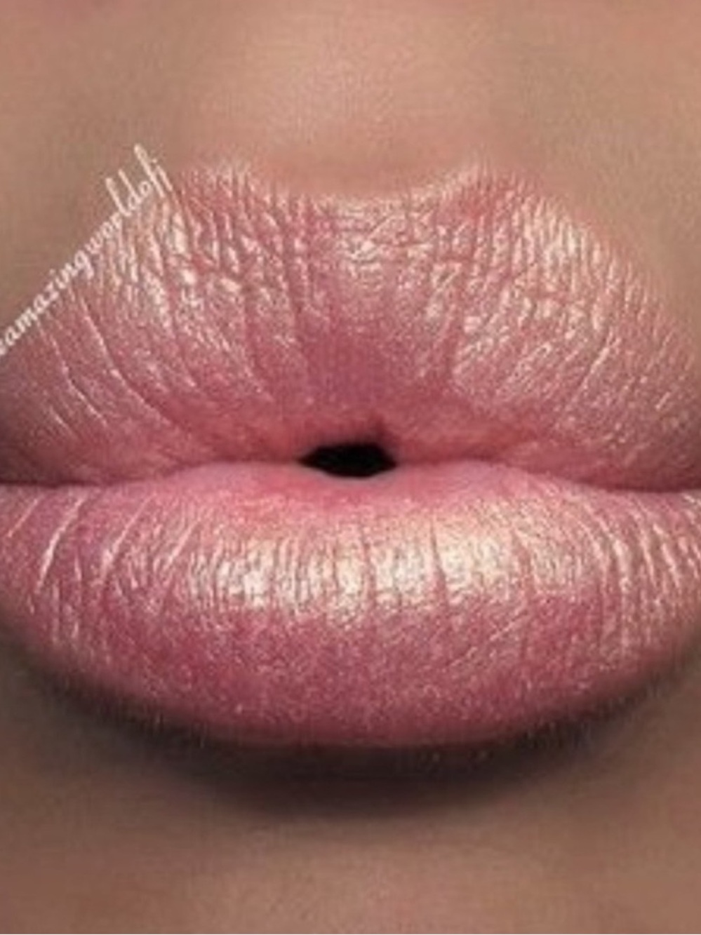 ⚡️🖤MAC Cosmetics Mystic Powers Lipglass